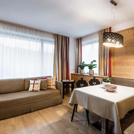 Vanzi Apart-hotel